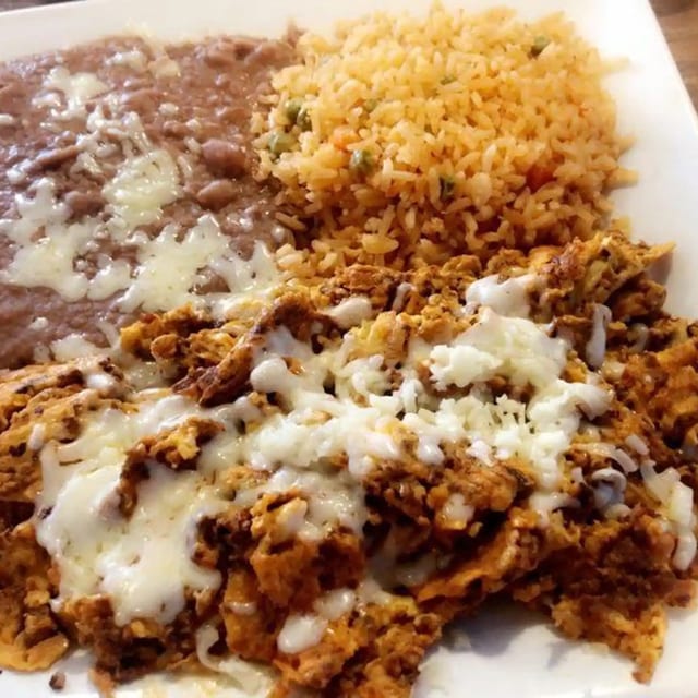 Chorizo con Huevo.