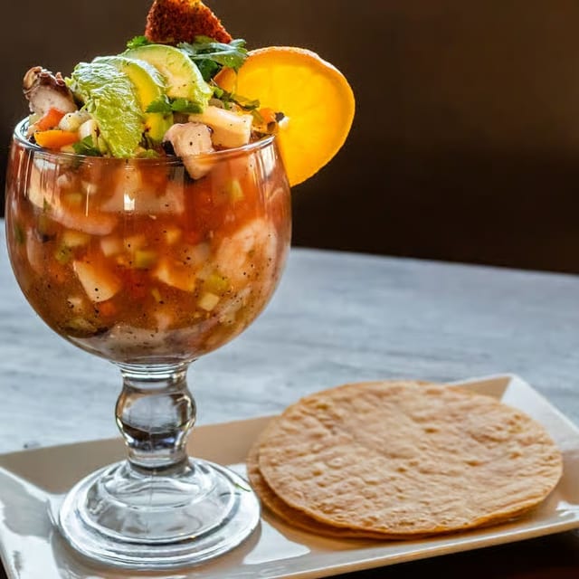 Coctel Campechana.