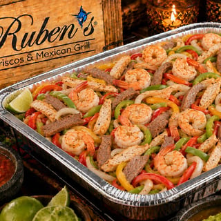 Tray of Stk, Ckn & Shrimp Fajitas (Serves 10)